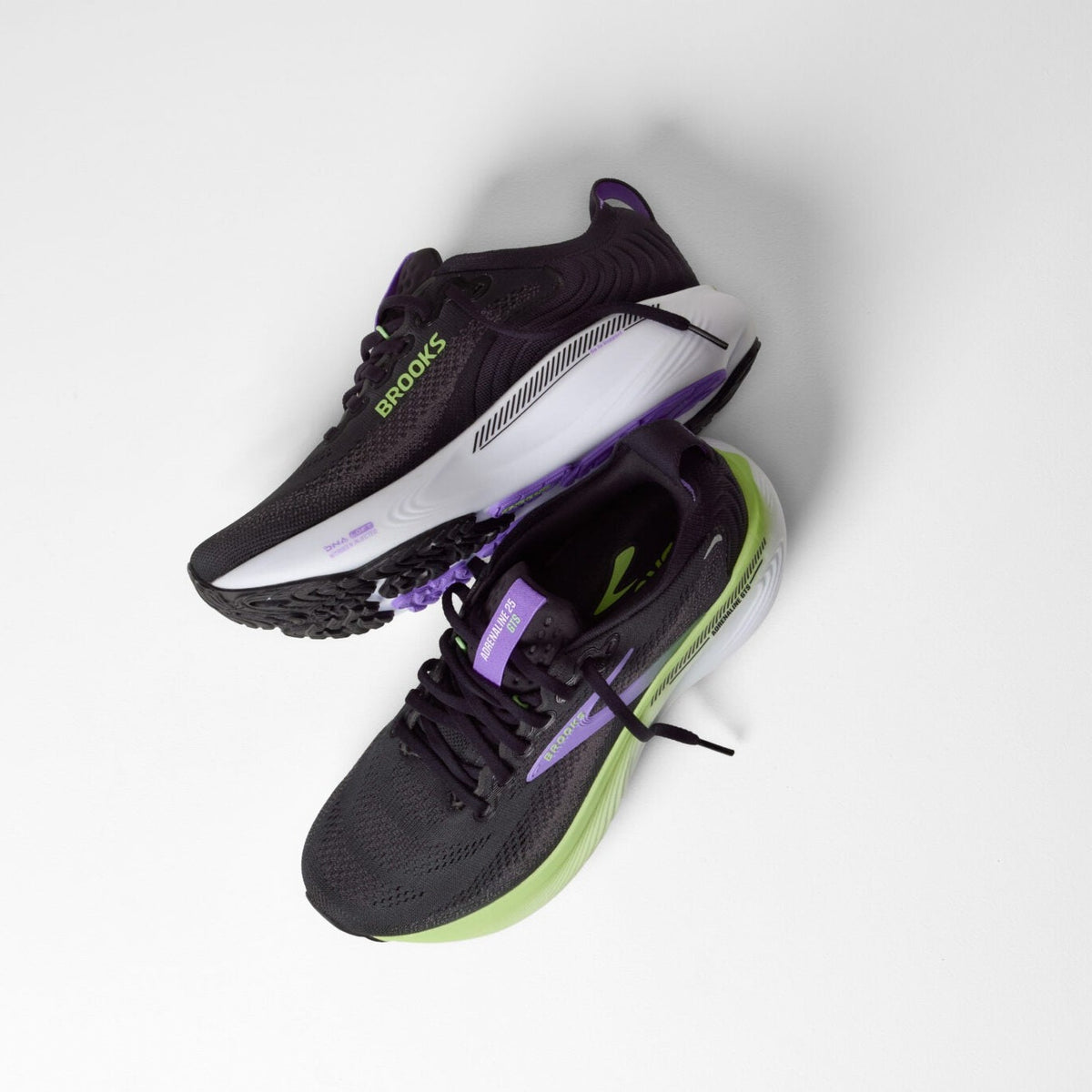 Brooks Adrenaline GTS 25 ( 1B 073 ) Regular Width