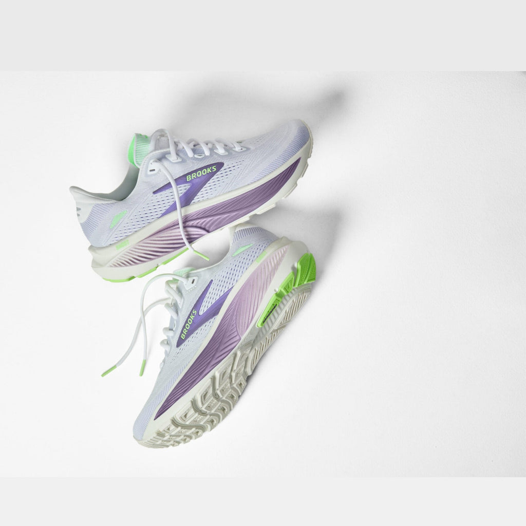 Brooks Ghost 18 ( 1B 194 ) Regular Width